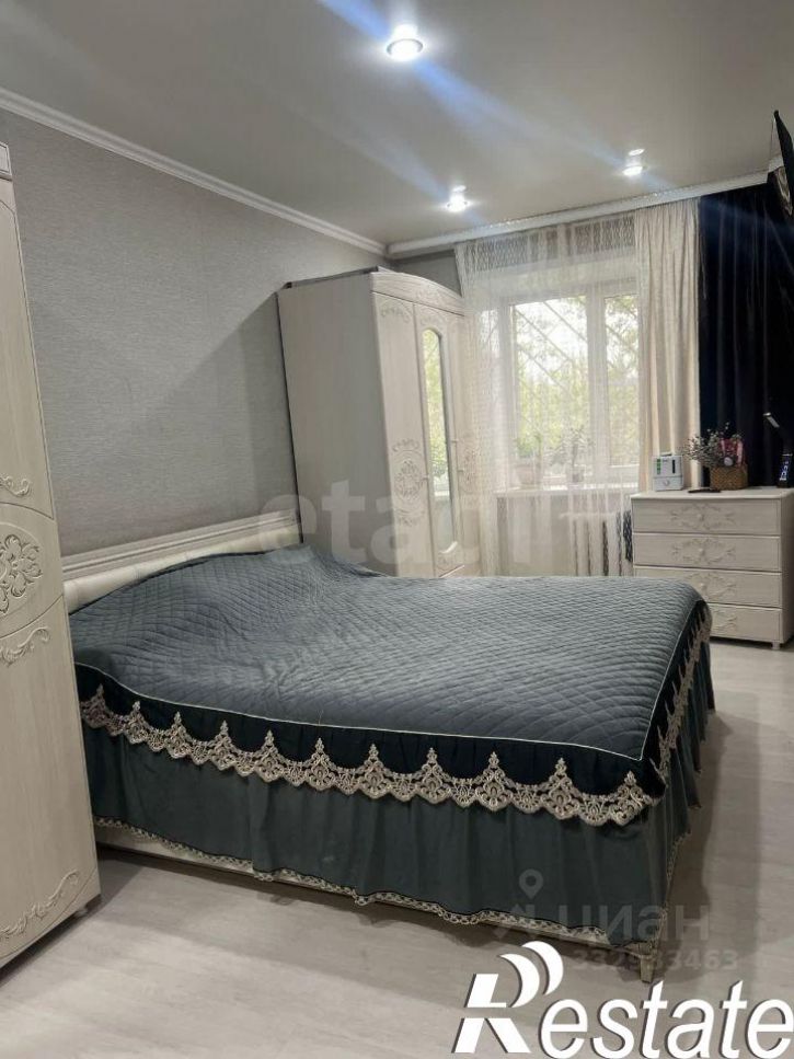 3-комн квартира Новобульварная улица, 82,  д. 82