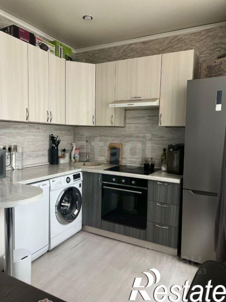 3-комн квартира Новобульварная улица, 82,  д. 82