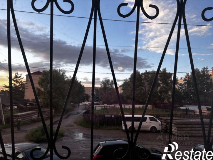 3-комн квартира улица Красного Восстания, 15,  д. 15