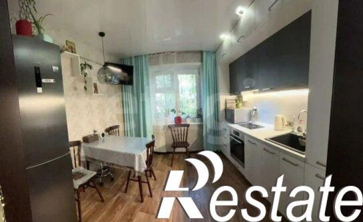 3-комн квартира улица Кочеткова, 21,  д. 21
