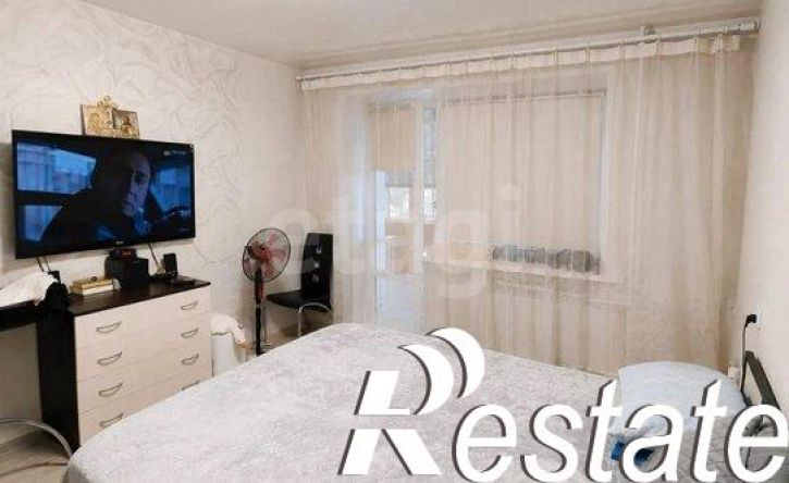 4-комн квартира улица Журавлёва, 102,  д. 102