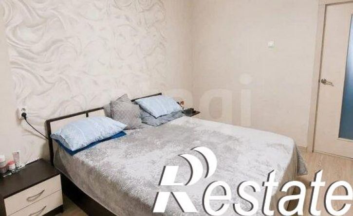 4-комн квартира улица Журавлёва, 102,  д. 102