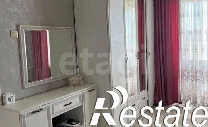 3-комн квартира улица Шилова, 95Б,  д. 95Б