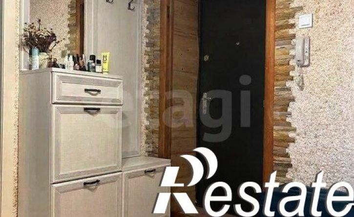 3-комн квартира улица Шилова, 95Б,  д. 95Б