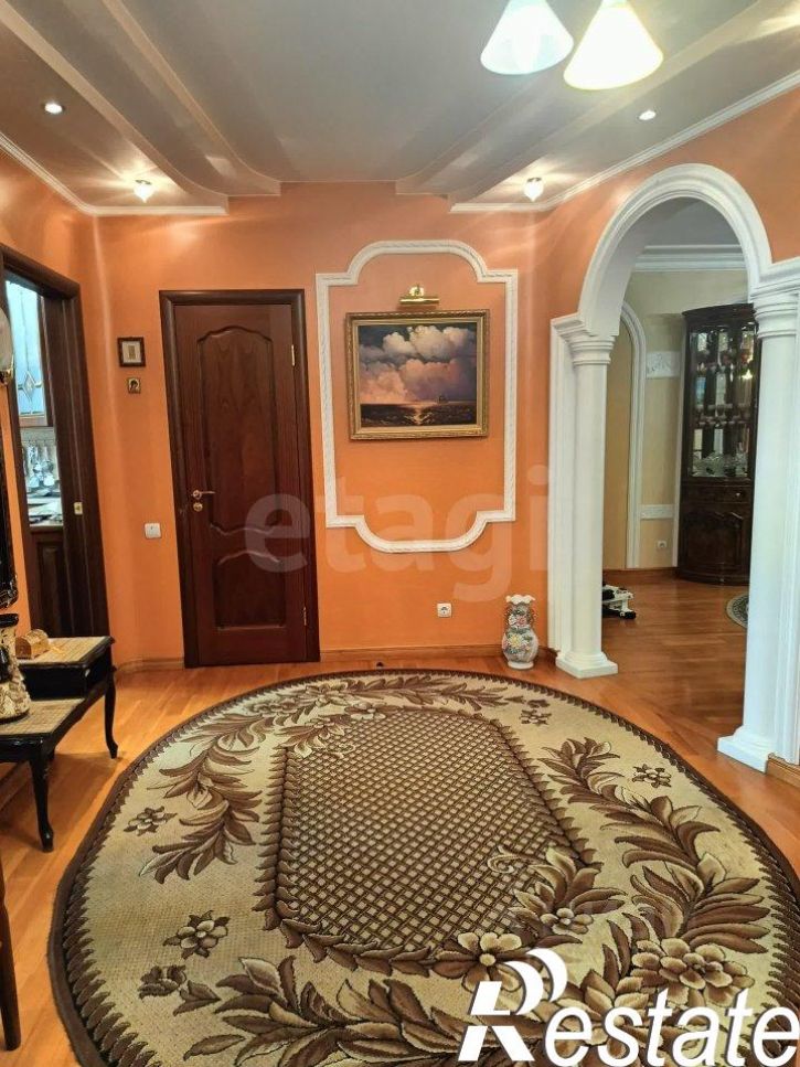 3-комн квартира улица Кочеткова, 22,  д. 22