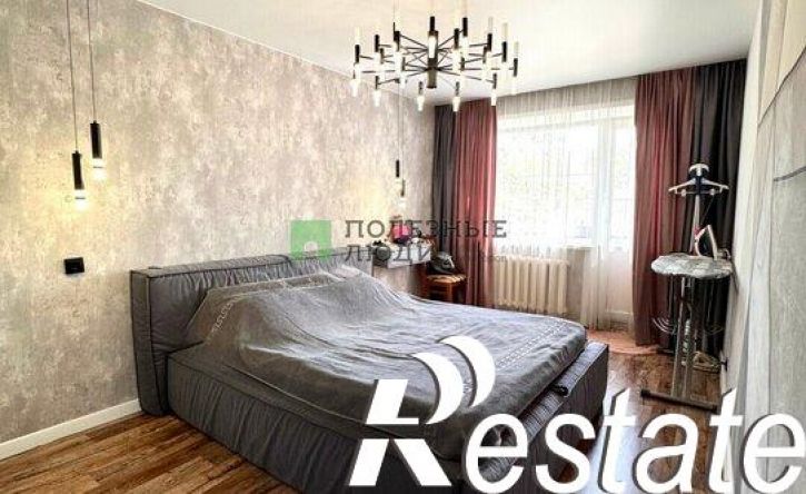 4-комн квартира посёлок Текстильщиков, 4-й микрорайон, 31