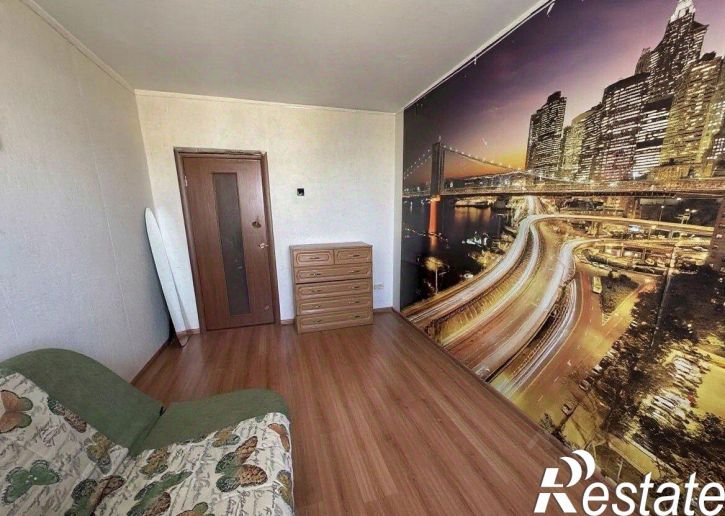 3-комн квартира улица Строителей, 4,  д. 4