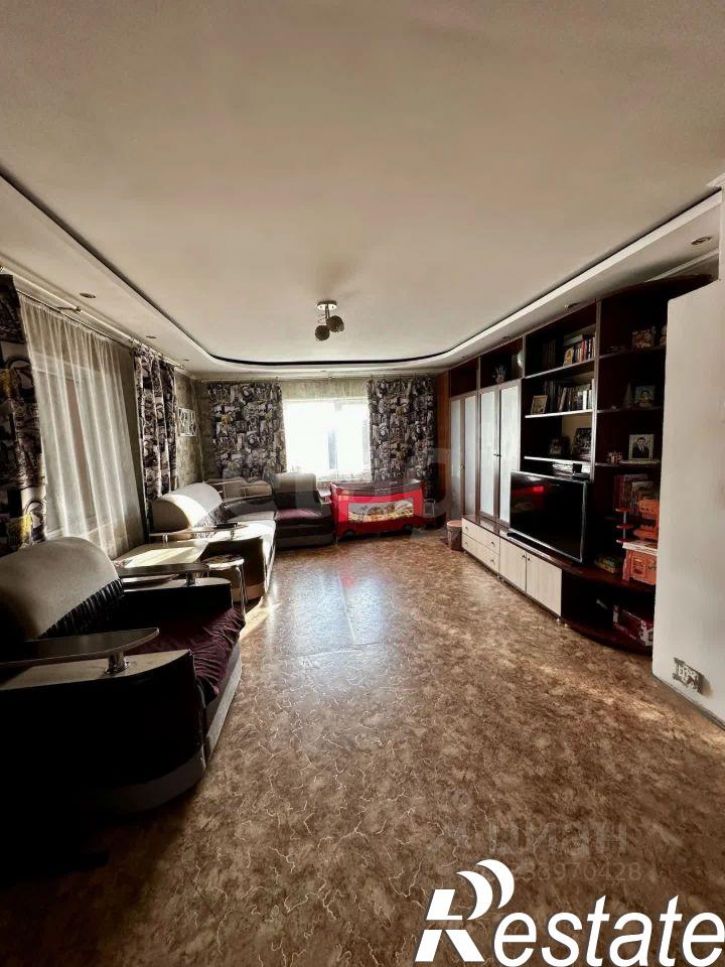3-комн квартира Биологическая улица, 8,  д. 8