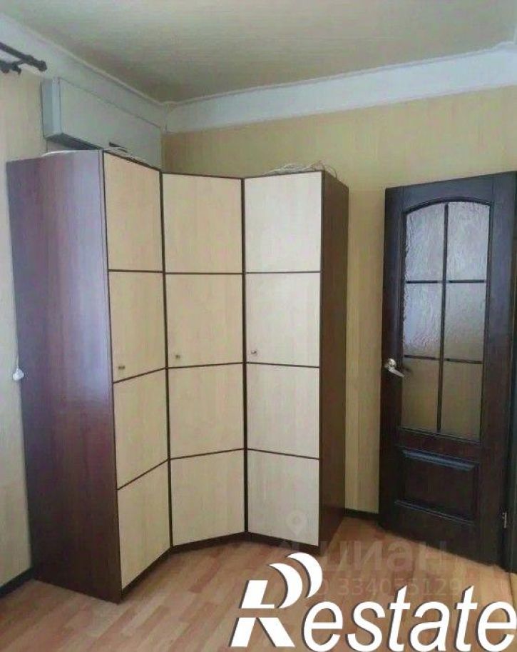 2-комн квартира улица Подгорбунского, 100,  д. 100