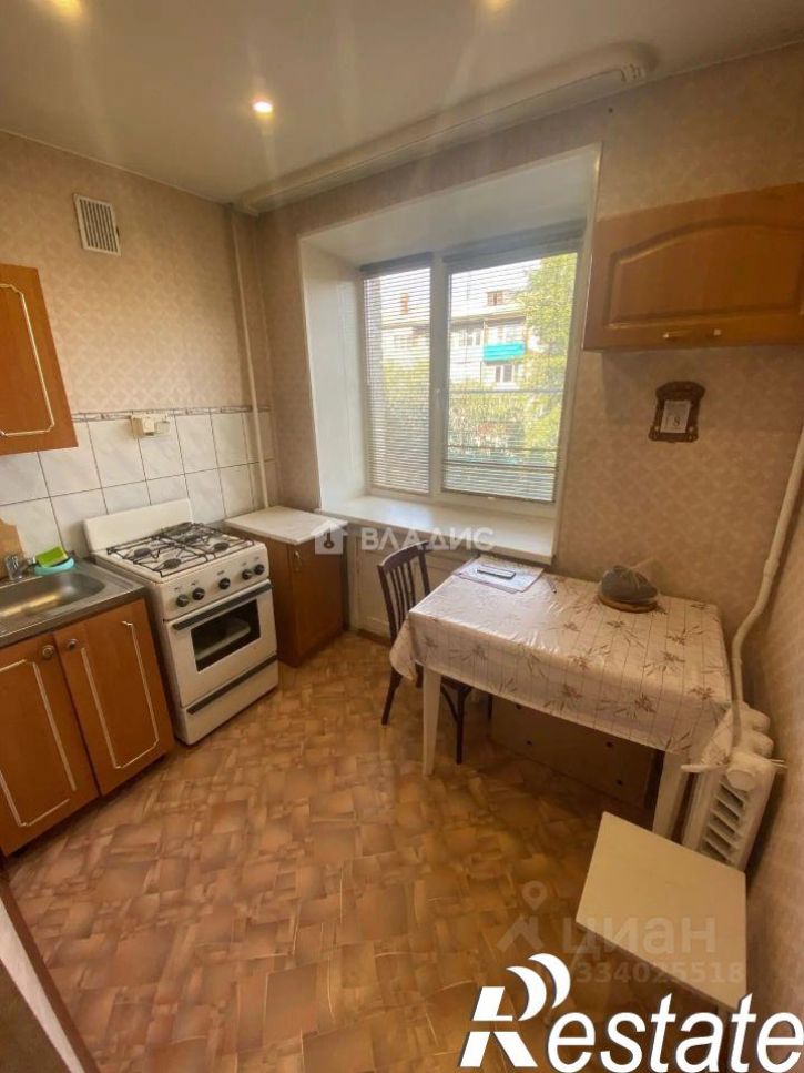 3-комн квартира улица Красных Коммунаров, 138,  д. 138