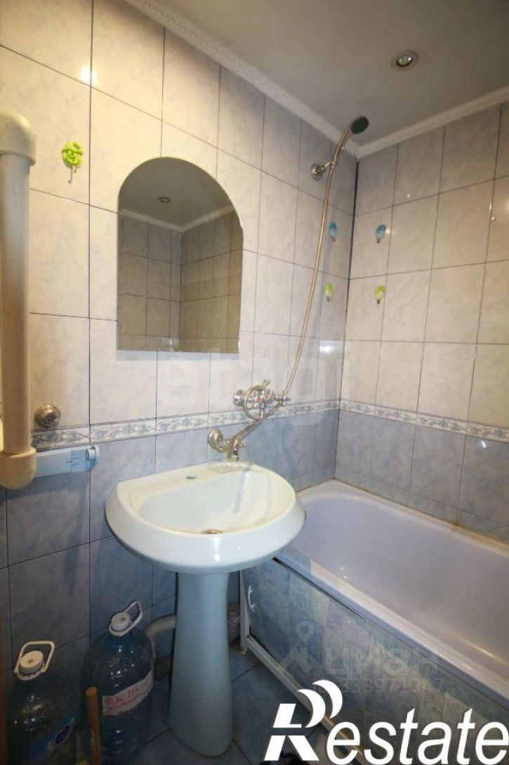 3-комн квартира Автогенная улица, 9,  д. 9