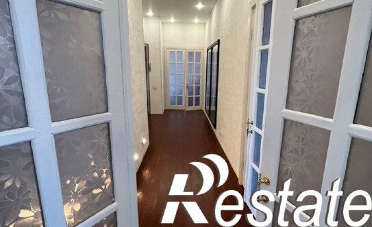5-комн квартира Амурская улица, 82,  д. 82