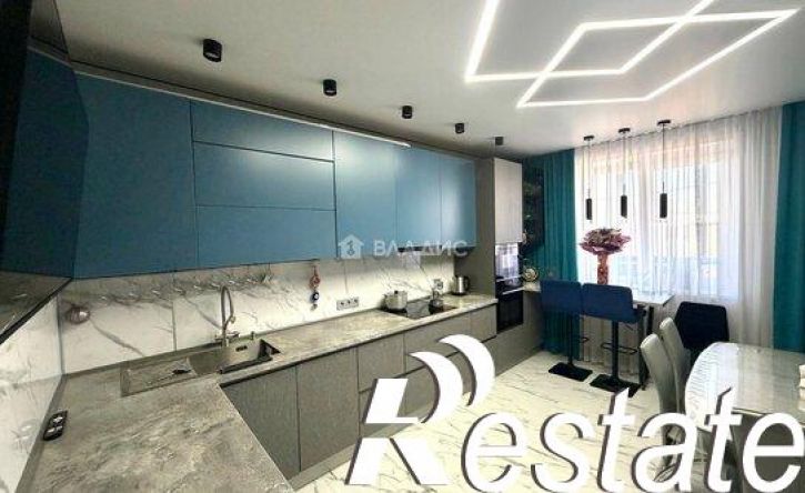 3-комн квартира улица Курнатовского, 8,  д. 8