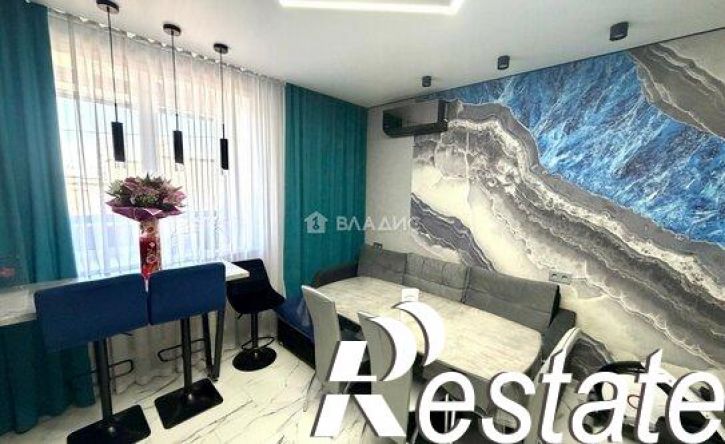 3-комн квартира улица Курнатовского, 8,  д. 8
