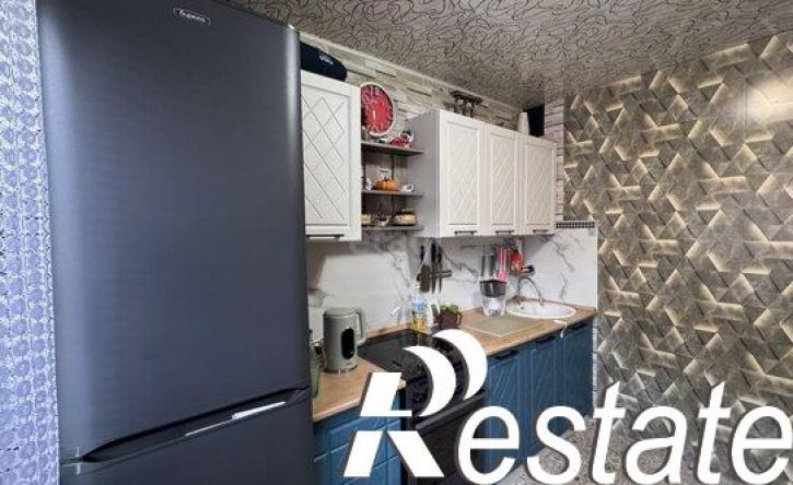 2-комн квартира улица Балябина, 52,  д. 52