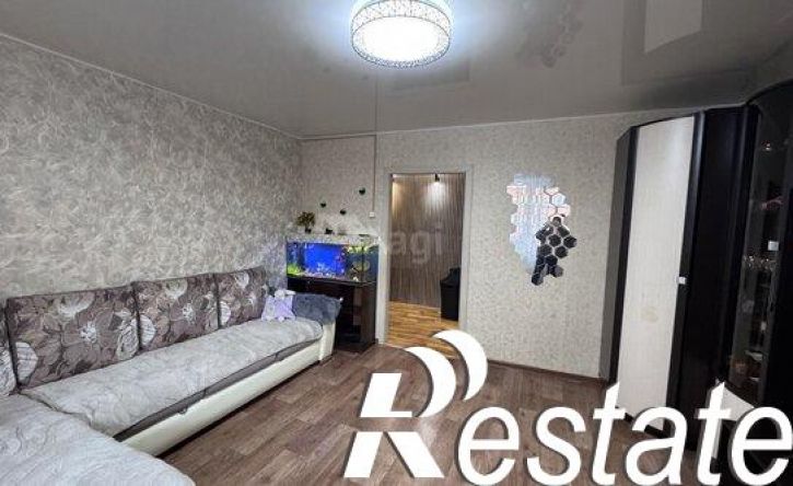 2-комн квартира улица Балябина, 52,  д. 52