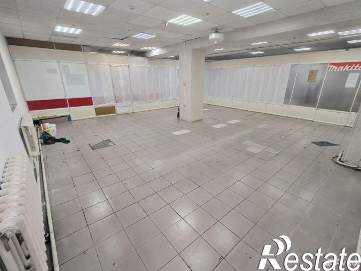 Торговое помещение улица Курнатовского, 25,  д. 25