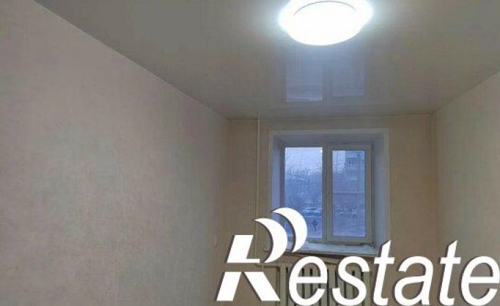 3-комн квартира улица Строителей, 80,  д. 80