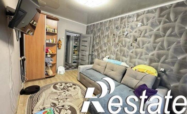 2-комн квартира улица Балябина, 37,  д. 37