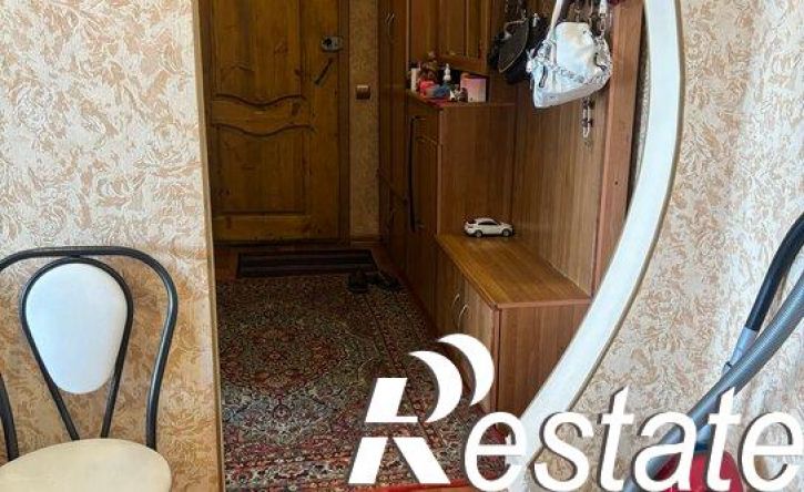 3-комн квартира Автогенная улица, 8,  д. 8