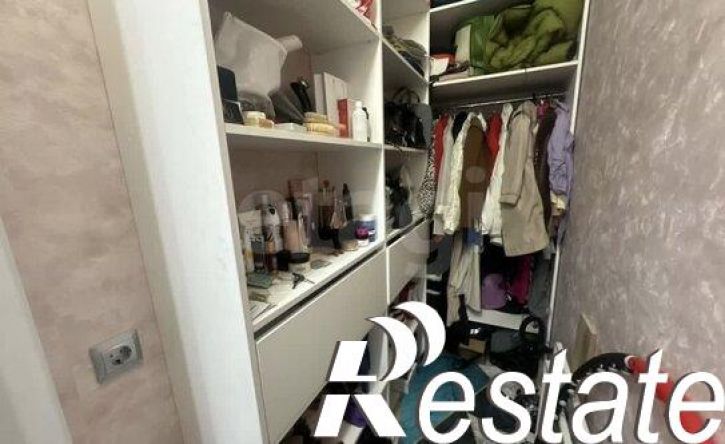 2-комн квартира улица Николая Островского, 20,  д. 20