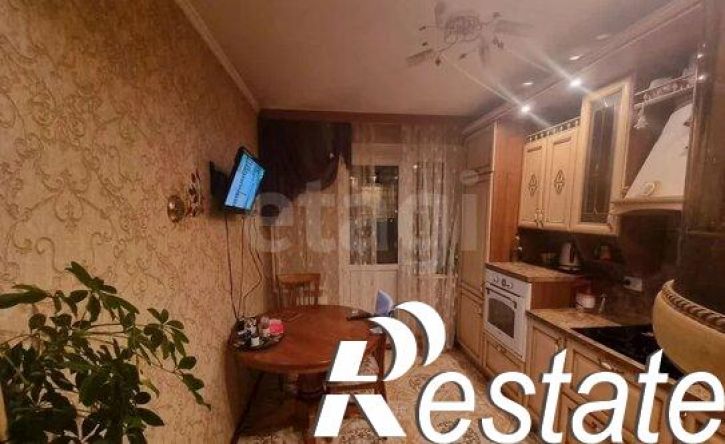 3-комн квартира улица Николая Островского, 15,  д. 15