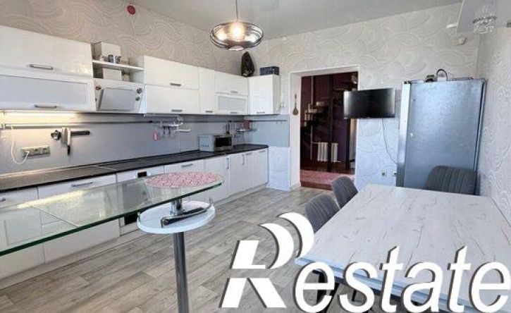 4-комн квартира улица Баранского, 71,  д. 71