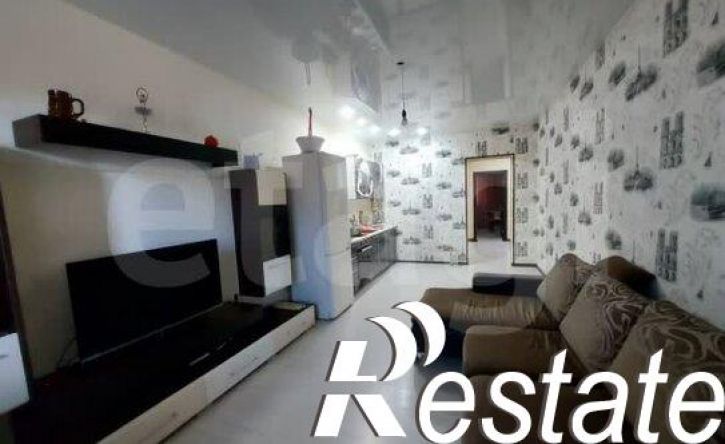 3-комн квартира Хабаровская улица, 70,  д. 70