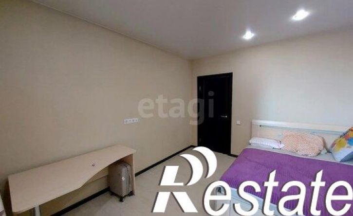 3-комн квартира Хабаровская улица, 70,  д. 70