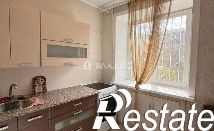 2-комн квартира улица Балябина, 37,  д. 37
