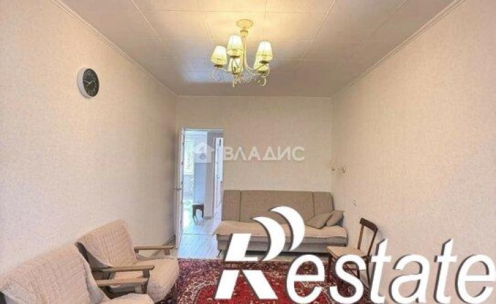 2-комн квартира улица Балябина, 37,  д. 37