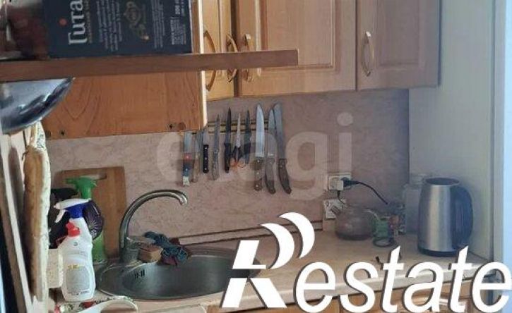 3-комн квартира улица Лазо, 28,  д. 28