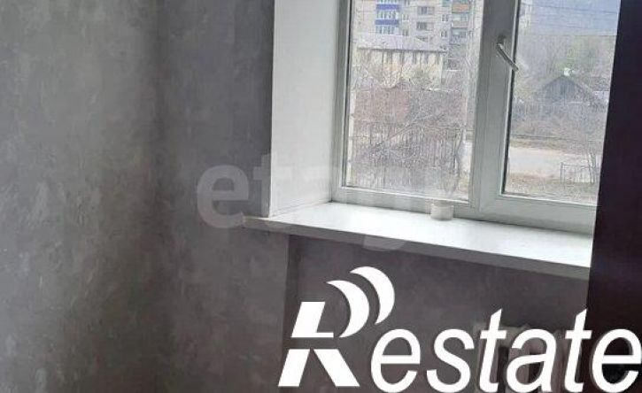 3-комн квартира улица Лазо, 28,  д. 28