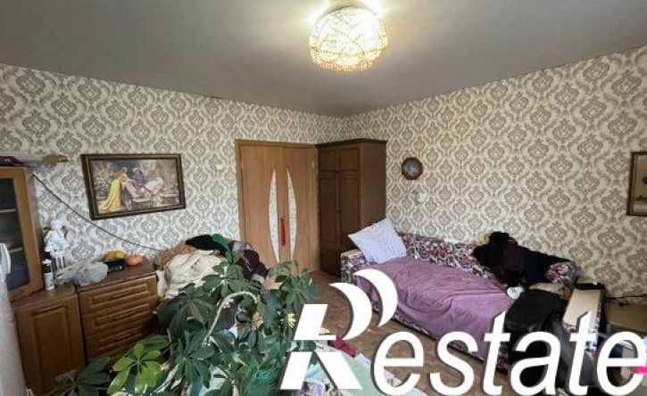 3-комн квартира улица Кочеткова, 81,  д. 81