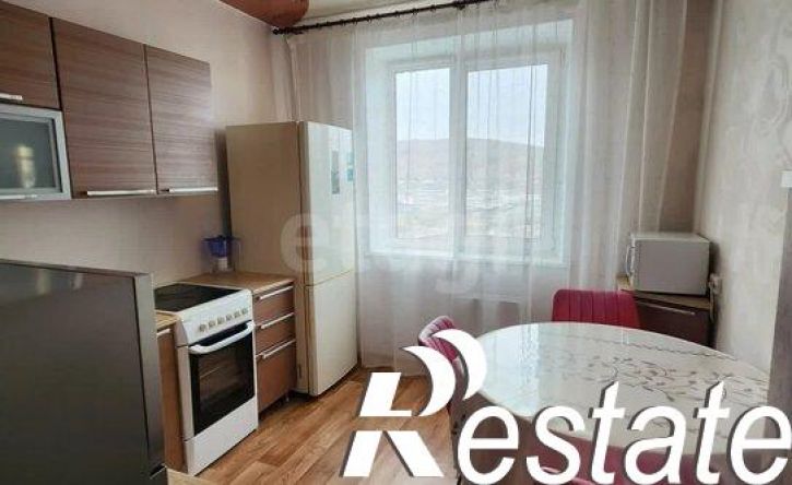 2-комн квартира улица Серова, 28,  д. 28