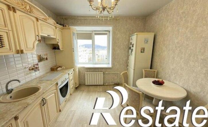 3-комн квартира улица Шилова, 95Б,  д. 95Б