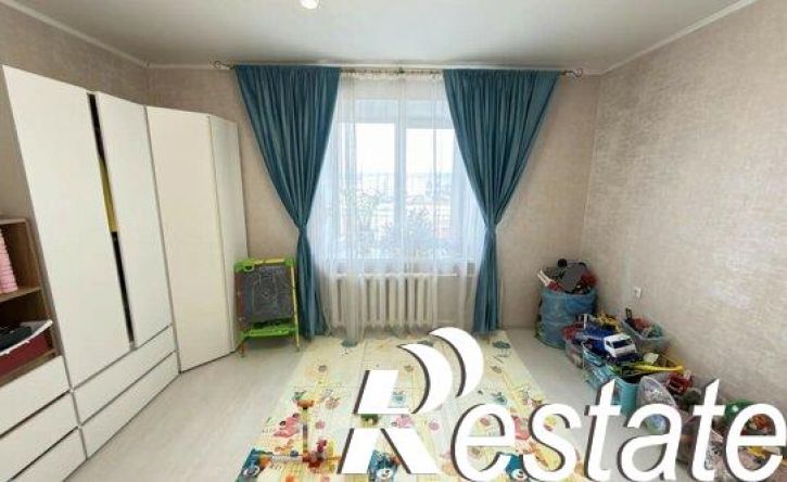 3-комн квартира улица Шилова, 95Б,  д. 95Б