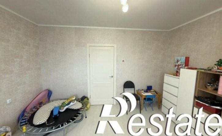 3-комн квартира улица Шилова, 95Б,  д. 95Б