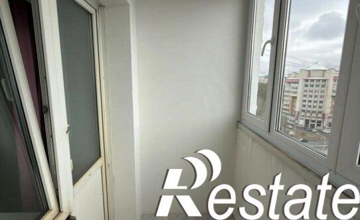 3-комн квартира улица Шилова, 95Б,  д. 95Б