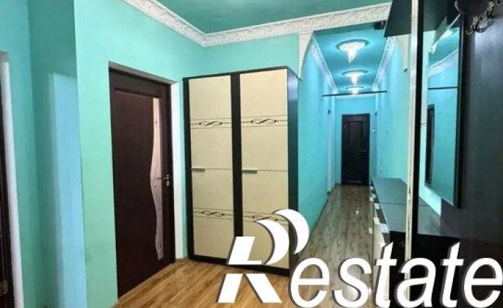 3-комн квартира Суглинная улица, 2А,  д. 2А