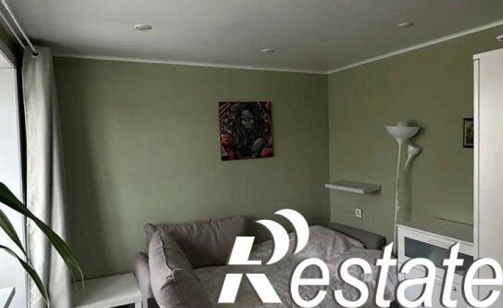 2-комн квартира улица Чкалова, 24,  д. 24