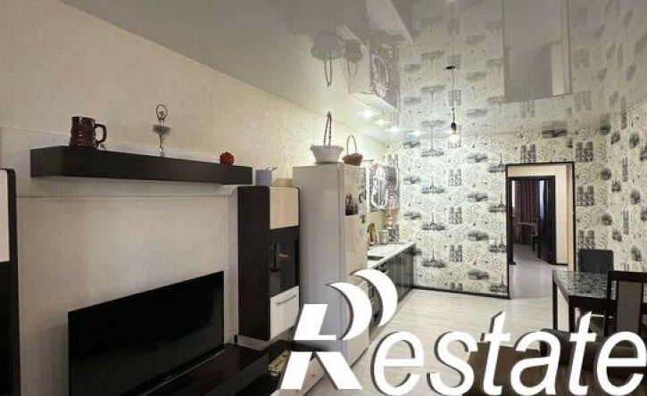 3-комн квартира Хабаровская улица, 70,  д. 70