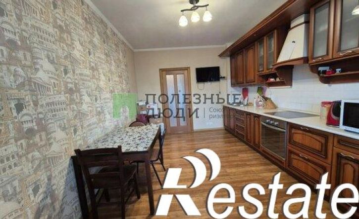 2-комн квартира улица Курнатовского, 8,  д. 8