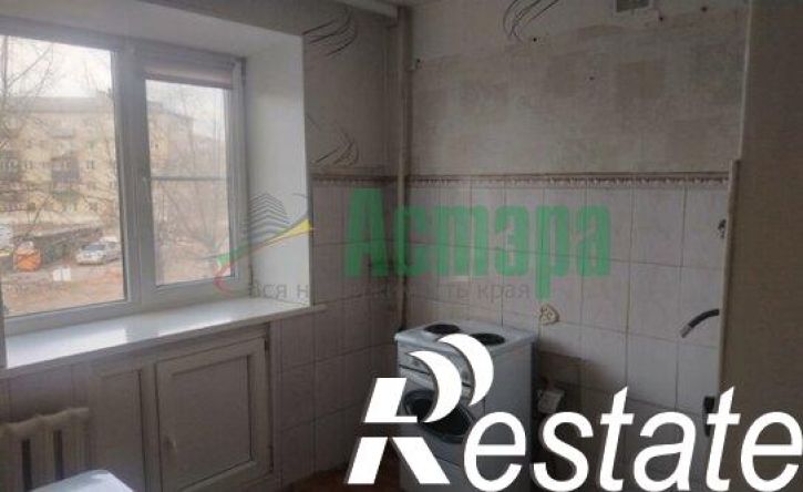 2-комн квартира улица Космонавтов, 1,  д. 1