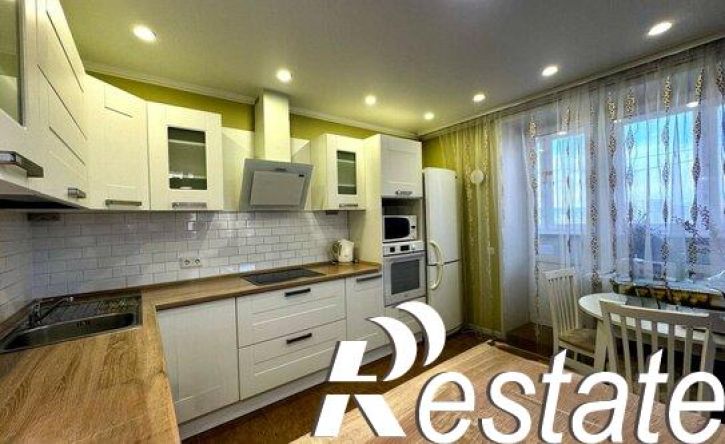 3-комн квартира улица Бабушкина, 99 к1,  д. 99 к1
